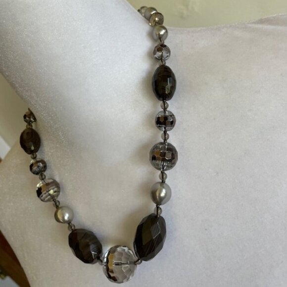 TALBOTS Smoky Gray Silver Beaded 19" Necklace - Picture 3 of 15